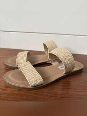 Steve Madden Women’s Dual Flat Slides Sandals Ivory Raffia Size 7 Summer Beach
